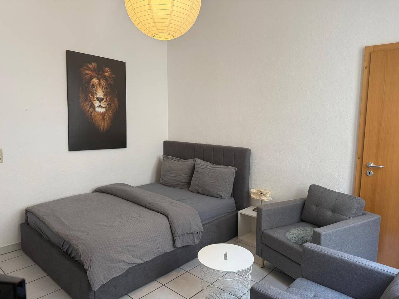 Ganze Wohnung, Komfortable Ferienwohnung in Bernkastel-Kues direkt am Fluss mit moderner Ausstattung in Bernkastel-Kues, Bernkastel-Kues & Umgebung