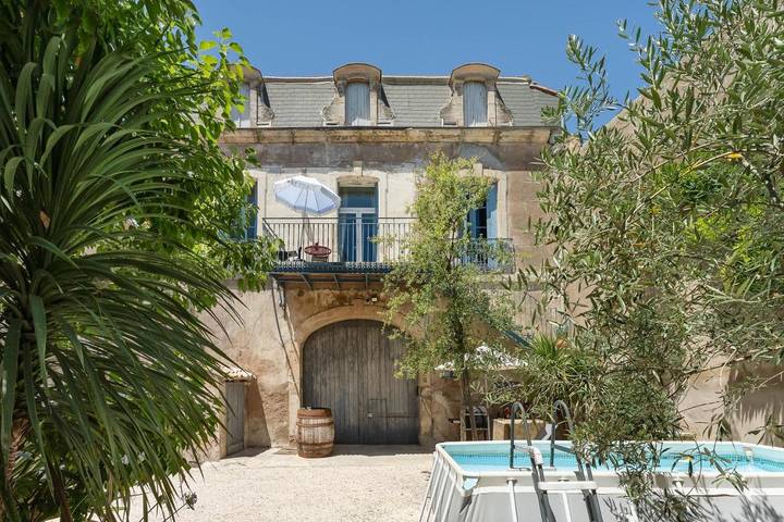 Villa for 7 people, with view and pool as well as garden, with pets - 1