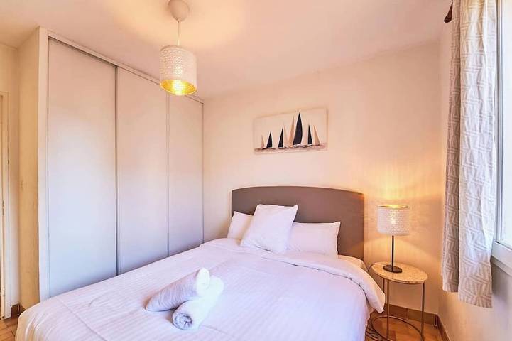 Appartement entier, Parenthèse ensoleillée – Plage & douceur au Pradet in Le Pradet, Côte méditerranéenne (France)