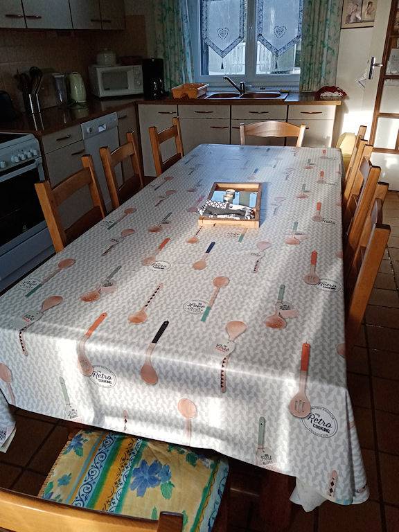 Gîte pour 8 personnes, avec jardin et terrasse, animaux acceptés à Saint-Germain-sur-Ay - 4