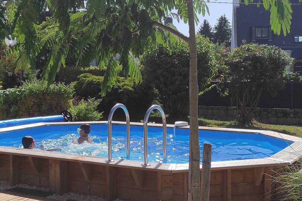 House with heated pool in Hennebont, Côte des Mégalithes