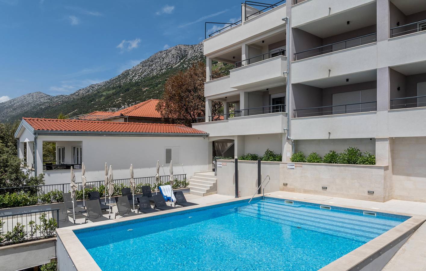 Ganze Ferienwohnung, Urlaub am Meer: WLAN, Pool, Küche – nur 100 m vom Strand entfernt! in Potomje, Dubrovnik-Neretva