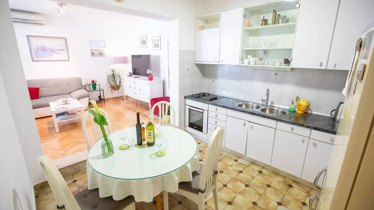 Appartement de vacances entier, Ferienwohnung für 6 Personen (70 m²) in Podstrana in Grljevac (Podstrana), Podstrana
