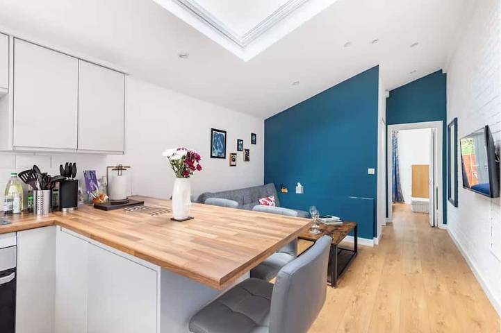 Vacation rental for 4 people, with terrace in Windsor