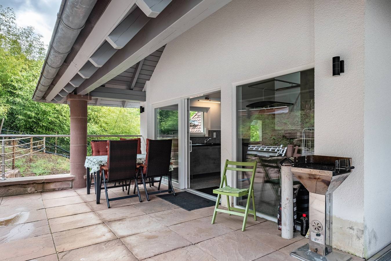 Ganze Wohnung, Ferienwohnung Schrödter mit Bergblick, privater Terrasse und Wlan in Schramberg, Mittlerer Schwarzwald