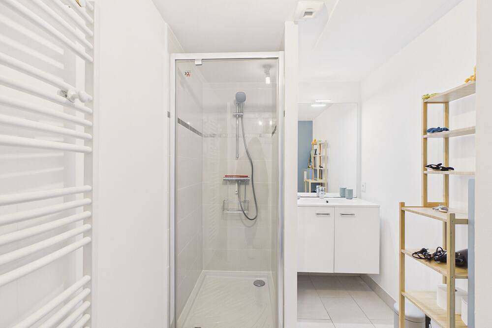 Appartement entier, 50 m plage - Appartement avec terrasse pour 2 in Plouguerneau, Région de Brest