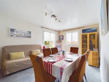 Gîte pour 5 personnes, avec terrasse et jardin dans Plage de La Parée