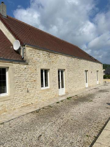 Gîte pour 6 personnes, avec jardin à Banville (patronyme)