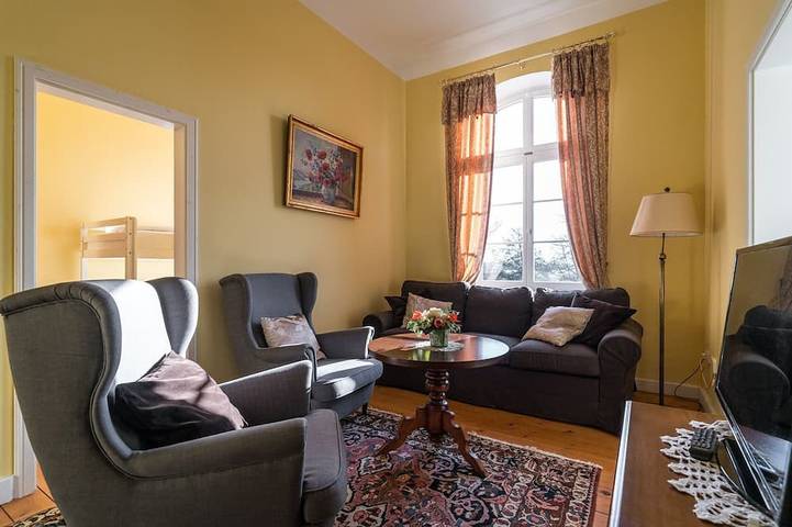 Schloss für 6 Personen, mit Garten, mit Haustier in Ribnitz-Damgarten