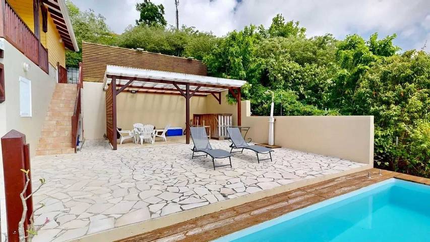 Appartement de vacances pour 4 personnes, avec terrasse et piscine
