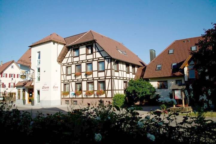 Maison d’hôte, avec Balcon et Terrasse ainsi que Jardin et Vue à Herrenberg