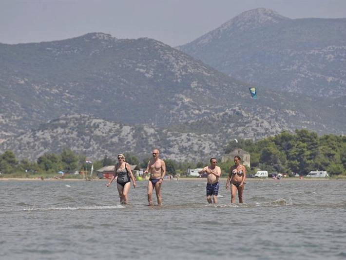Ganze Wohnung, Guest House San Antonio - Deluxe Room with Patio in Ploce, Dubrovnik-Neretva