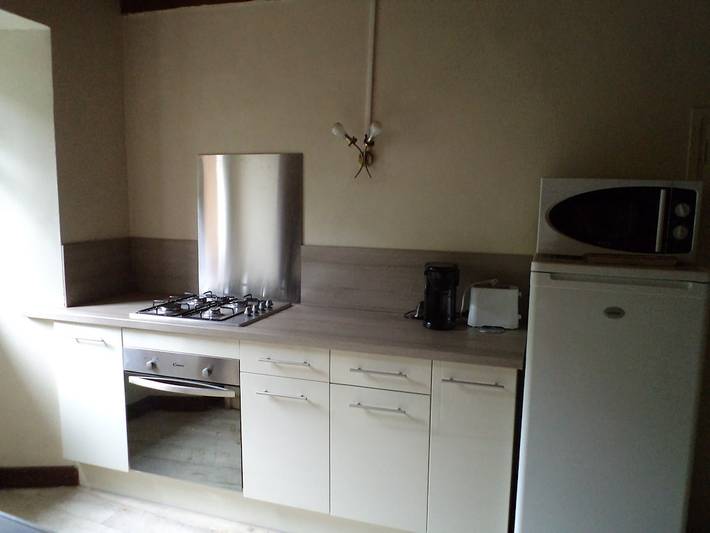 Gîte pour 5 personnes, avec jardin à Sénergues - 4