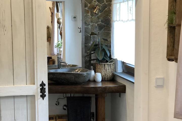 Ferienhaus für 2 Personen, mit Garten, mit Haustier in Höhr-Grenzhausen - 4