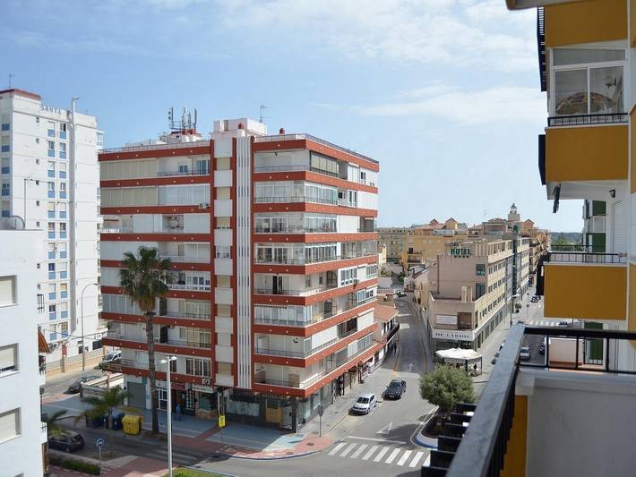 Gîte pour 5 personnes, avec piscine et terrasse à Torre del Mar - 3