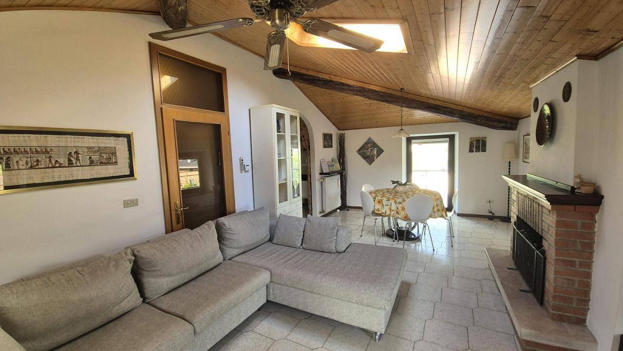 Appartamento intero, Zocca Apartment in Arco, Prealpi Gardesane
