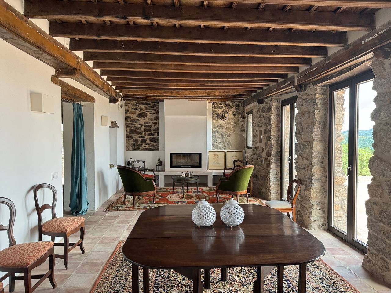 Casa Vacacional 'El Taga' con Vistas a la Montaña, Jardín Compartido y Wi-Fi in Ogassa, Pirineo Catalan