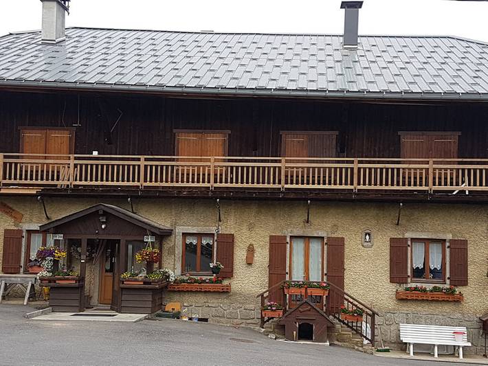 Gîte pour 7 personnes, avec balcon et jardin