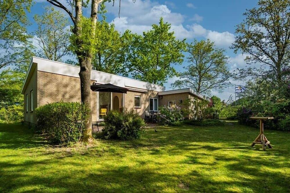 Acacialaan 1 Moderner Luxusbungalow mit echtem Scharm in Burgh-Haamstede, Zeeuwse Kust