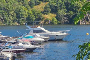 Péniche pour 4 personnes dans Auvergne-Rhône-Alpes