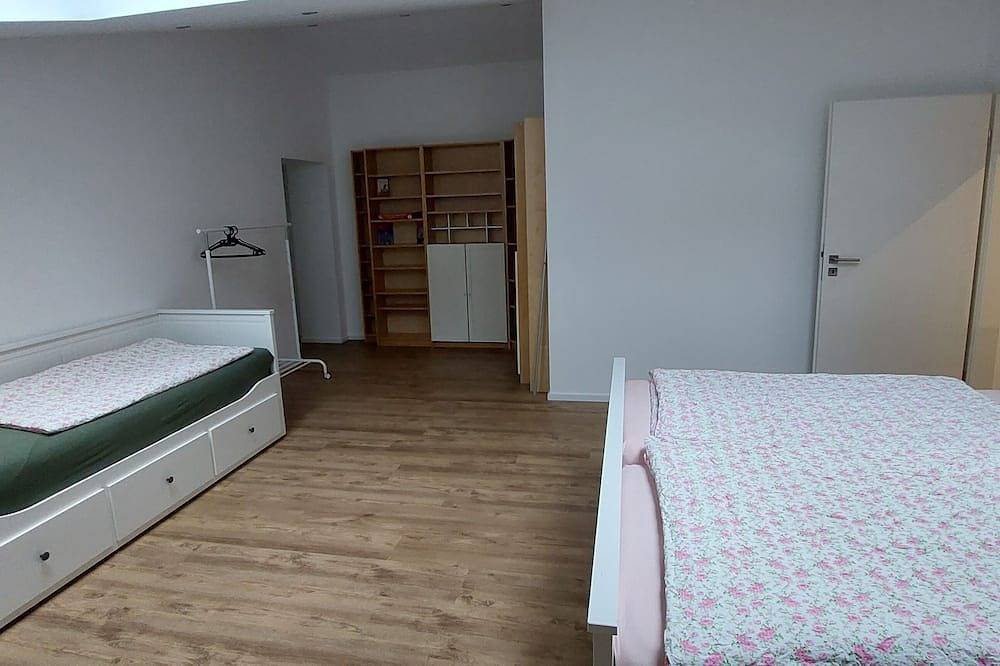Ganze Wohnung, 5 person vacation apartment on the farm♡ in Mörlenbach, Bergstraße