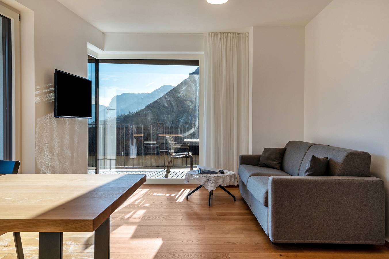 Ganze Wohnung, Ferienwohnung "Karin - Lagrein" mit Gemeinschaftsterrasse und Wlan in Tramin an der Weinstraße, Nonsberggruppe