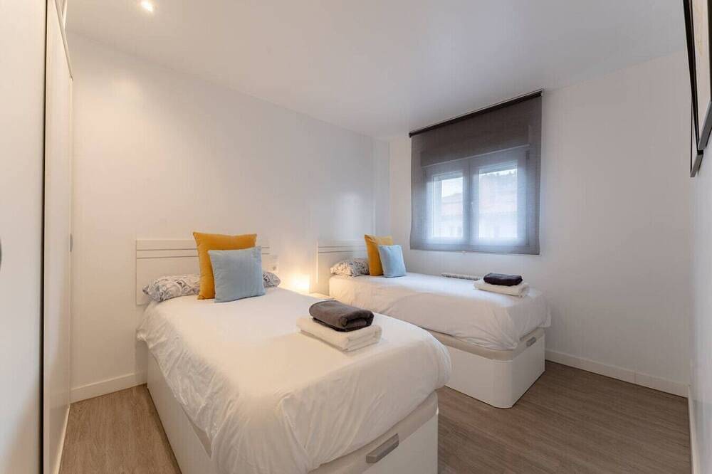 Entire apartment, Luminoso apartamento | estilo escandinavo| central in Santander, Cantabrian Coast