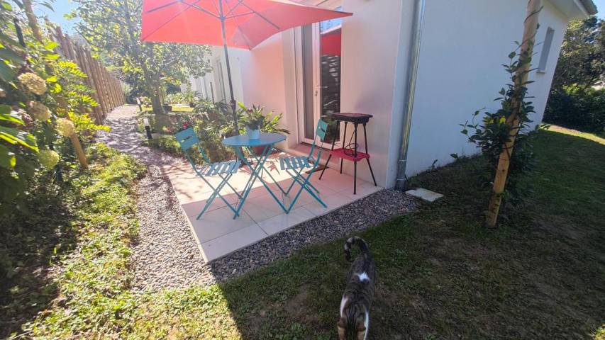 Location de vacances pour 2 personnes, avec Jacuzzi et Terrasse ainsi que Jardin et Sauna à Salies-de-Béarn - 4