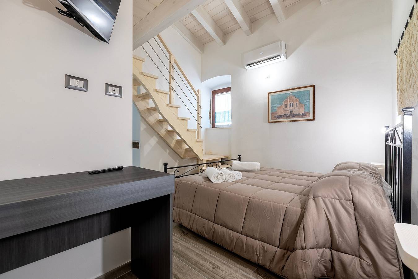 Bed & Breakfast 'Camera Nuraghe Ruggiu' mit privater Terrasse, Wlan und Klimaanlage in Pozzomaggiore, Sassari Provinz