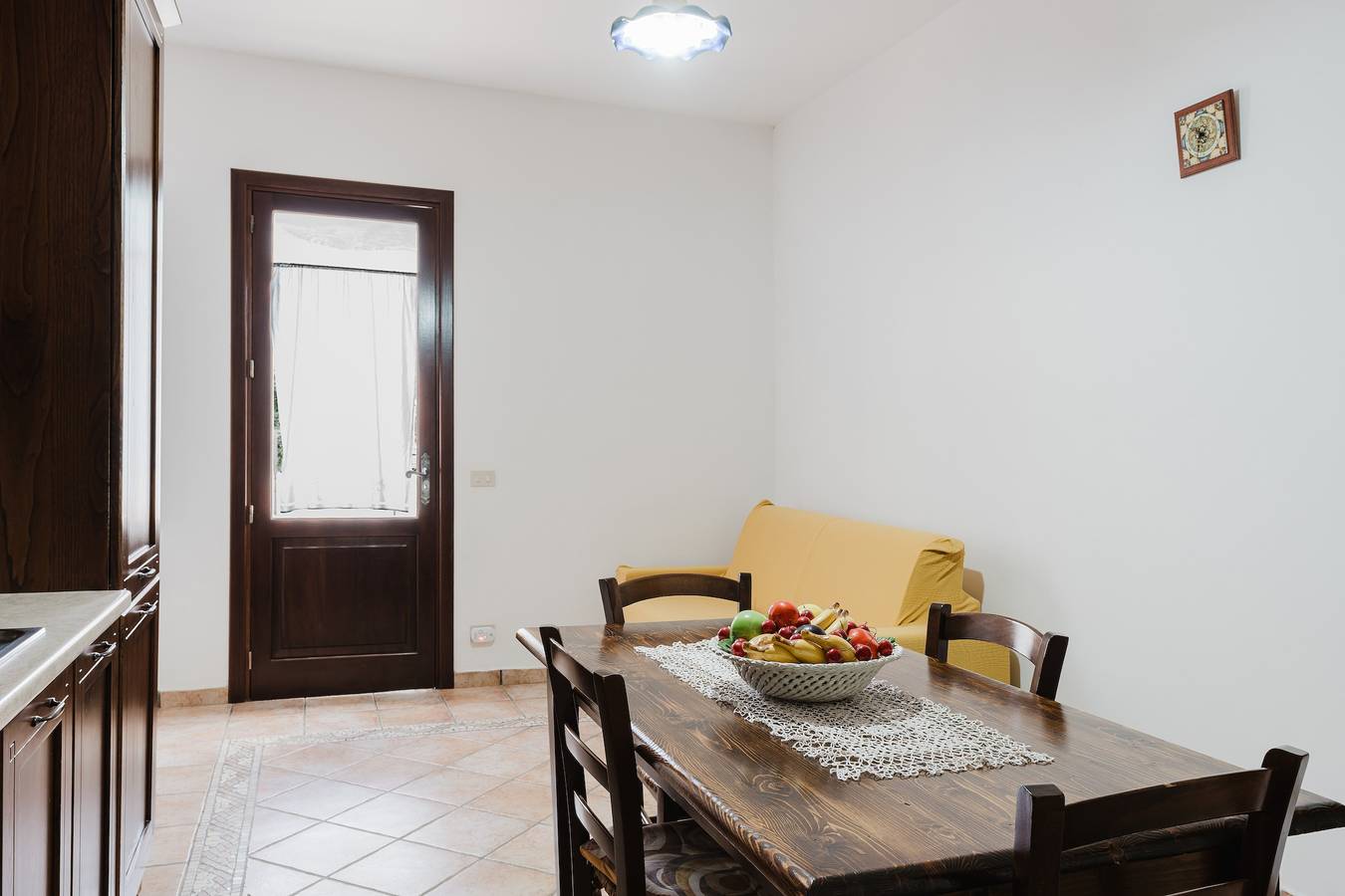 Apartamento entero, Apartamento 'Tra Mare E Natura, Solo Relax' con vistas a la montaña, Wi-Fi y aire acondicionado in Castelluzzo, San Vito Lo Capo