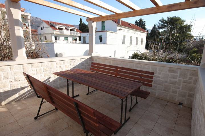 Ferienhaus für 9 Personen, mit Balkon/Terrasse, mit Haustier in Kaštela