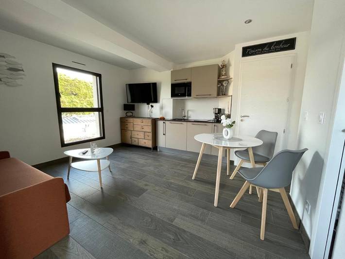 Gîte pour 2 personnes, avec terrasse à Lion-sur-Mer - 2