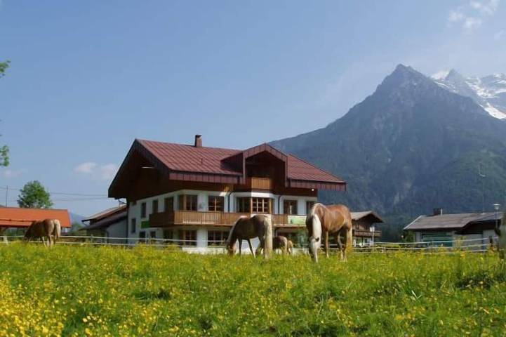Ferienwohnung für 5 Personen, mit Garten