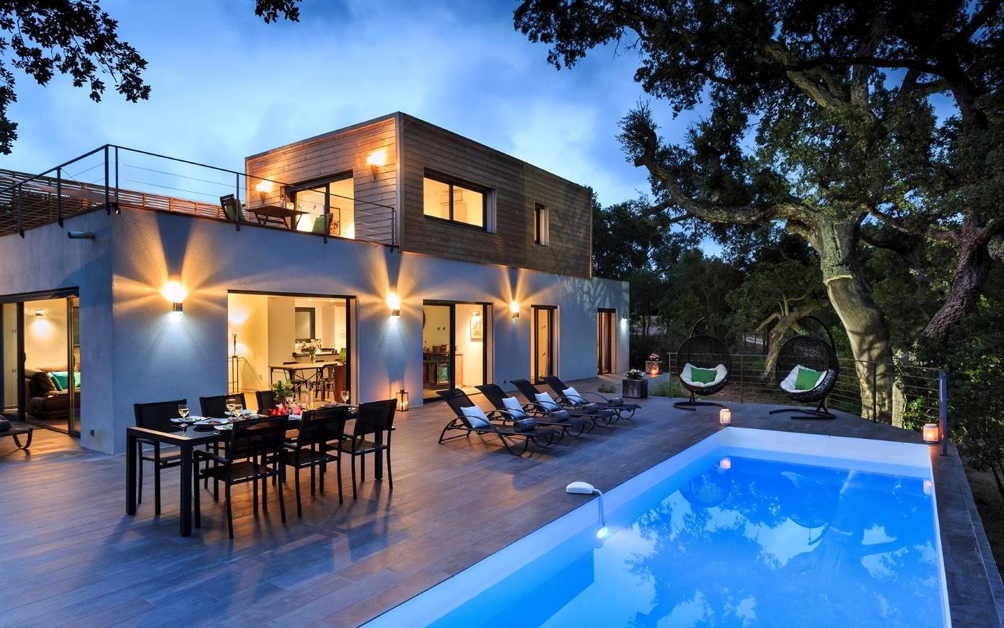Contemporary Family Villa with Heated Saltwater Pool near Village and Pinarello in Pianottoli-Caldarello, Sartène und Umgebung