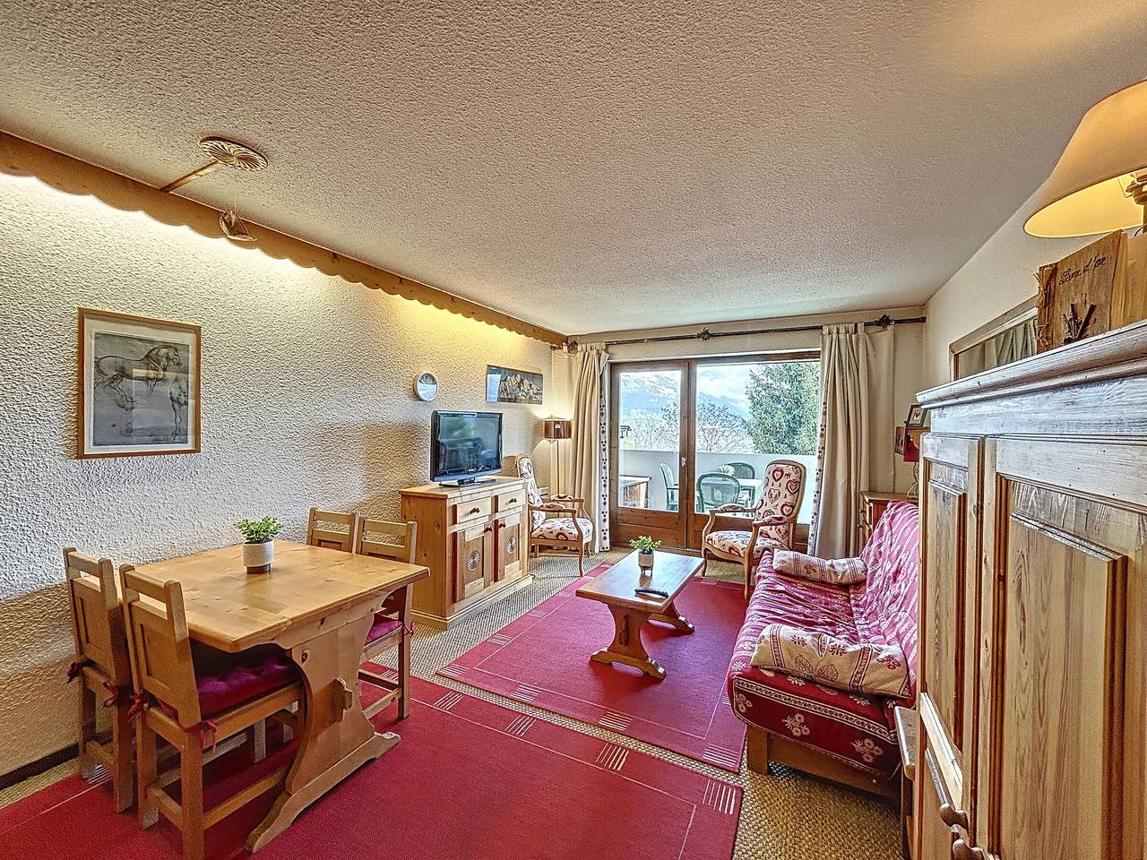Studio entier, Studio cosy au centre de Combloux avec parking in Combloux, Pays du Mont-Blanc