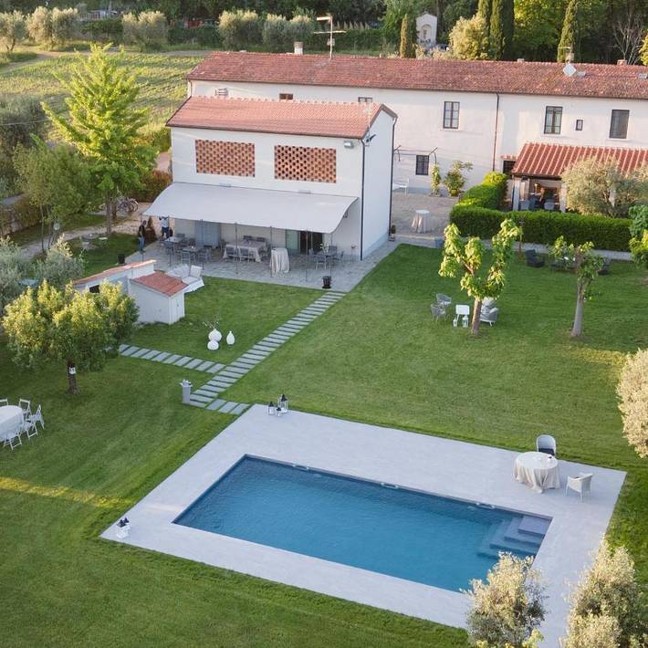 Chambre d’hôte pour 2 personnes, avec Jardin ainsi que Piscine et Vue à Montale