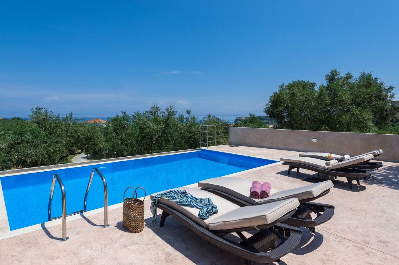 Villa Paliovigla by Villa Plus in Planos, Zakynthos