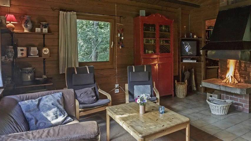 Ferienwohnung für 5 Personen, mit Sauna und Garten, mit Haustier in Dommershausen