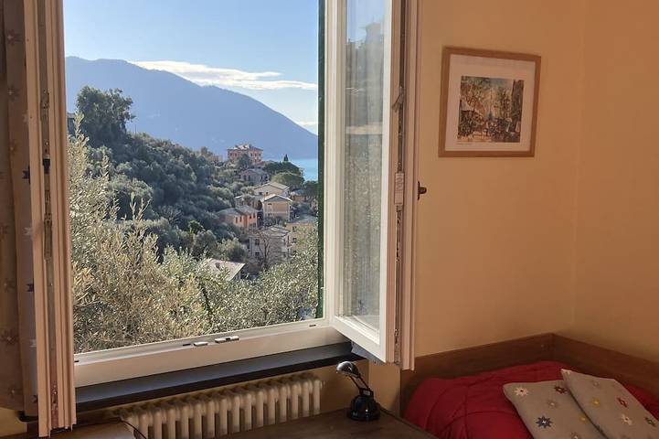 Casa di Nini-può ospitare fino a 18 persone con Casa di Mar Citra in Recco, Riviera Ligure