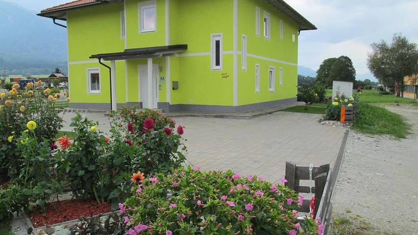 Ferienwohnung für 6 Personen, mit Garten in Faak am See