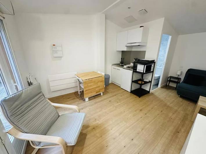 Gîte pour 2 personnes, avec terrasse dans Thermes de l'Avenue - 3