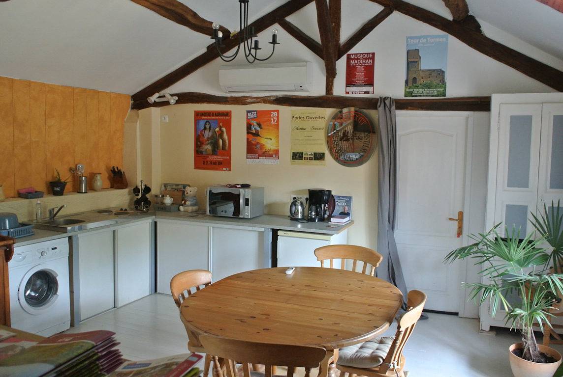 Viella Vacances - Chambre Pacherenc in Viella, Gers