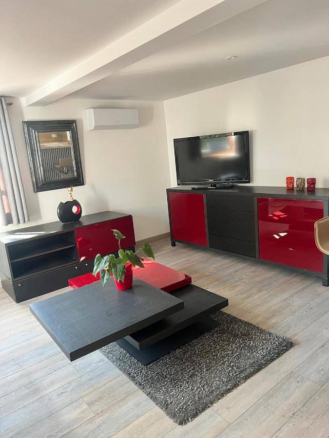 Apartamento de vacaciones para 4 personas, con vistas y terraza - 1