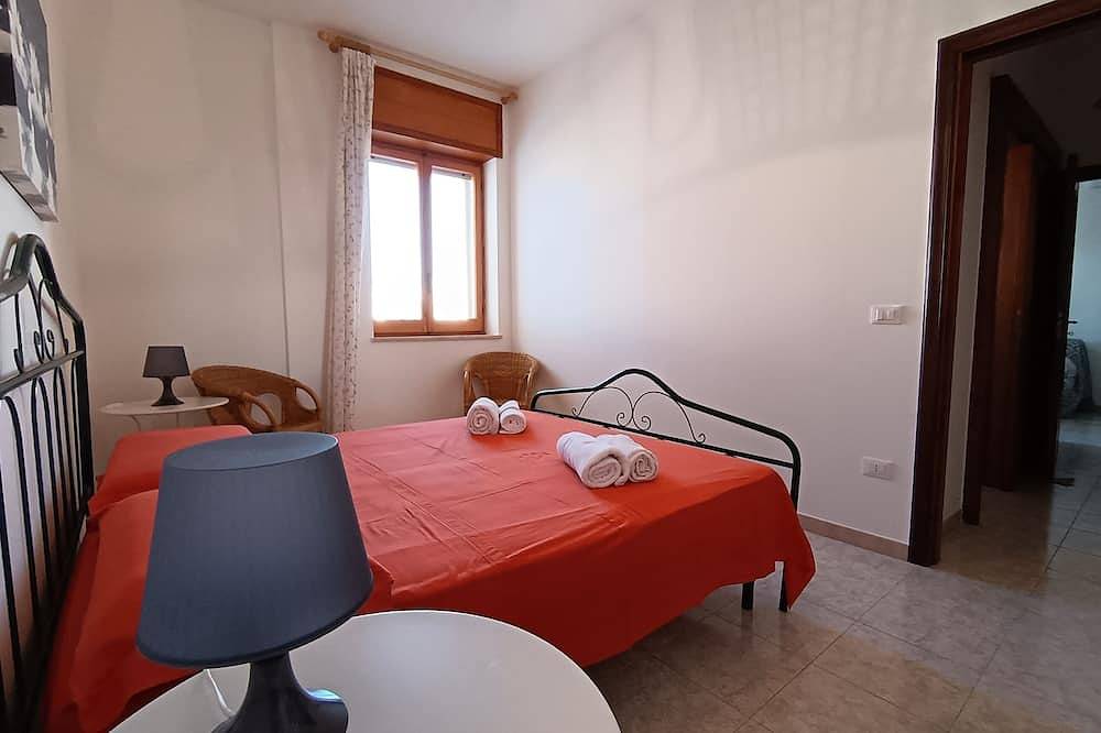 Ganze Wohnung, House Laura 100m from the sand in Lido Marini, Golf von Tarent