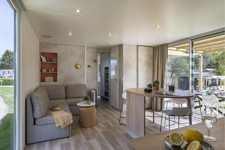 Camping pour 5 personnes, avec jardin ainsi que terrasse et piscine, animaux acceptés à Perros-Guirec - 4