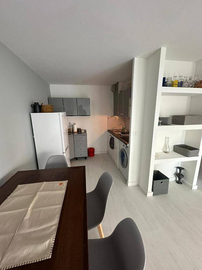 Appartement entier, Spacieux Deux pièces en front de mer pour 4 personnes Réf Plage 12 in Agay, Saint-Raphaël
