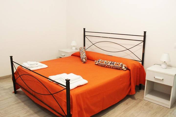 Casa vacanza per 2 persone, con Balcone e Terrazza a Rosolini