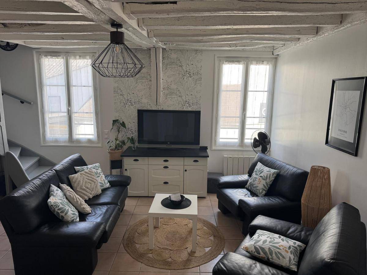 Appartement entier, Le Marais Vous - Duplex en centre-ville. in Provins, Seine-et-Marne