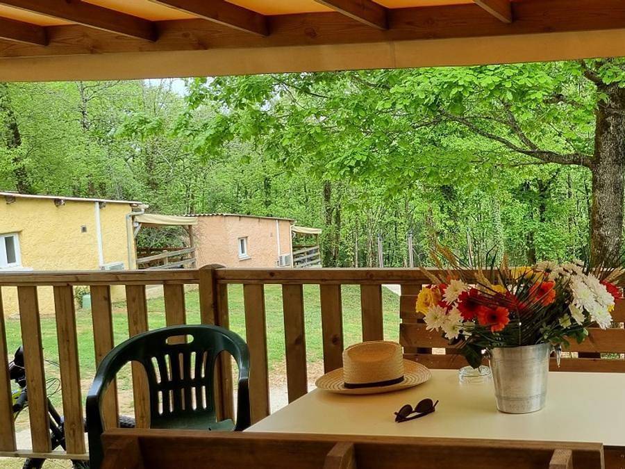 Camping La Chêneraie **** - Mobilhome 4 personnes - Cottage Le Mercure - climatisé - 2 chambres - S in Saint-Géry-Vers, Parc Naturel Régional des Causses du Quercy