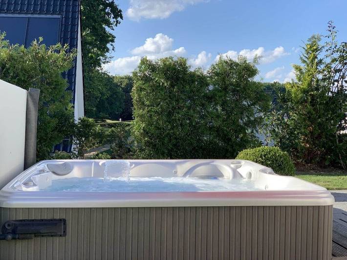 Ferienhaus für 4 Personen, mit Pool und Sauna in Göhren-Lebbin